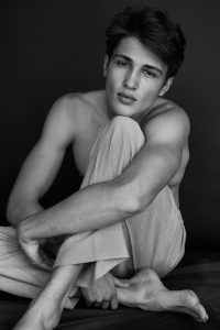 Guillaume Cabano | ALL RIGHTS BELONG TO FANJAM AGENCY